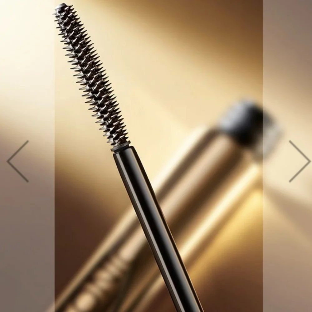 🆕 Iconic London Triple Threat Mascara